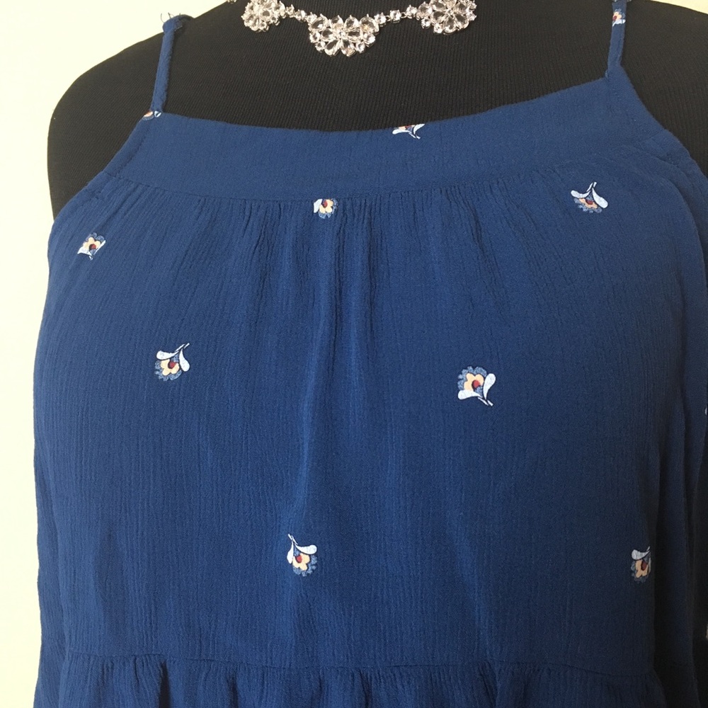 Universal Thread Floral Tank Top - Picture 4 of 7